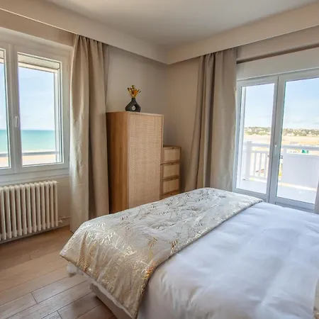 Hotel Des Isles *