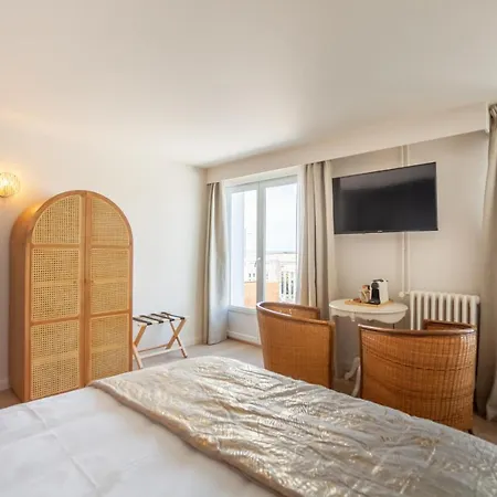Hotel Des Isles *